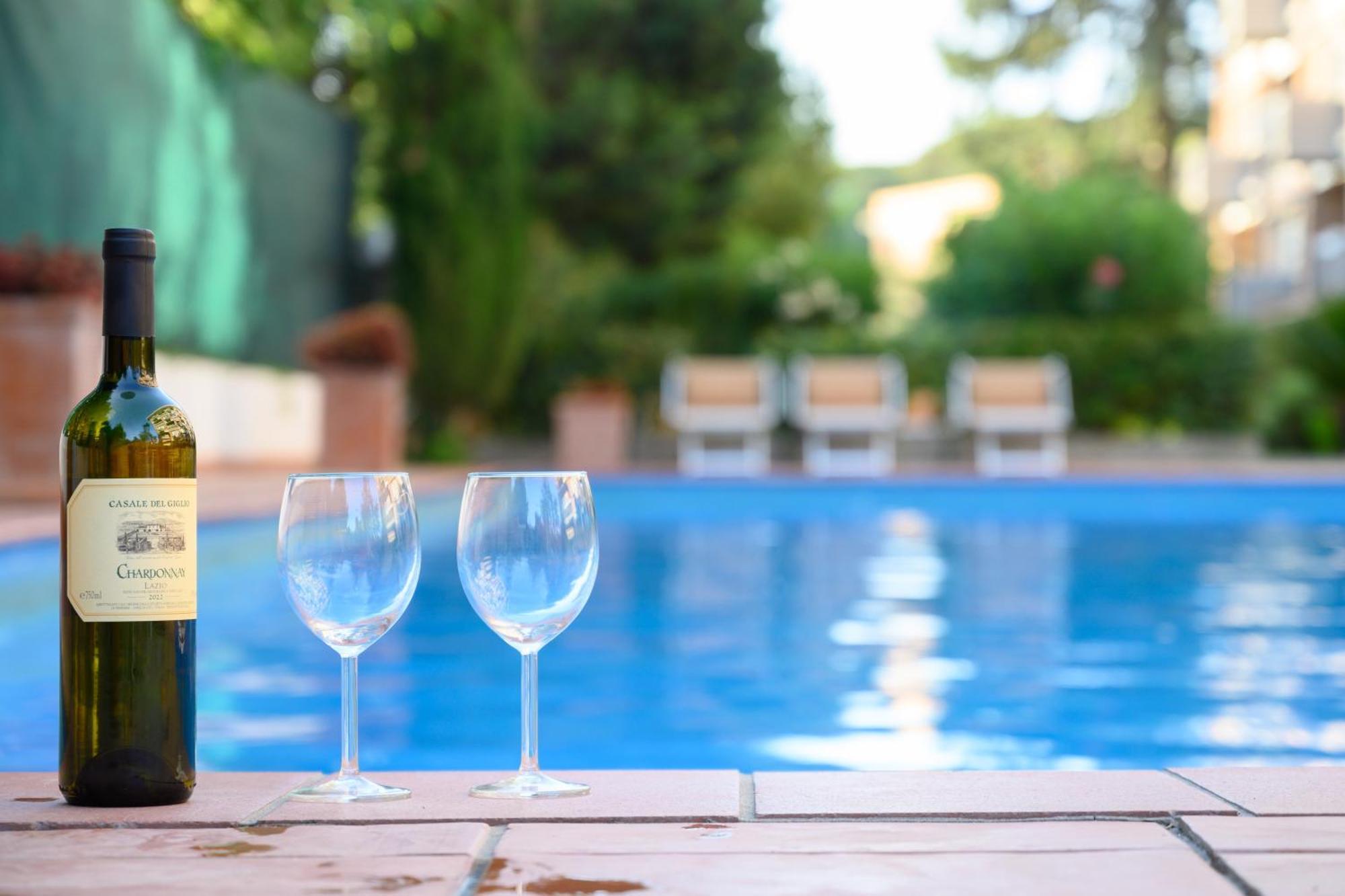 Laura Sweet Home Con Piscina Rom Exterior foto